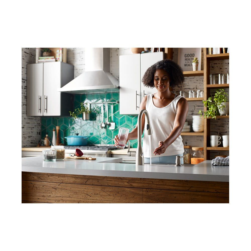 Arlo Pulldown Kitchen Faucet with Sensor Spot Resist Stainless 87087EWSRS