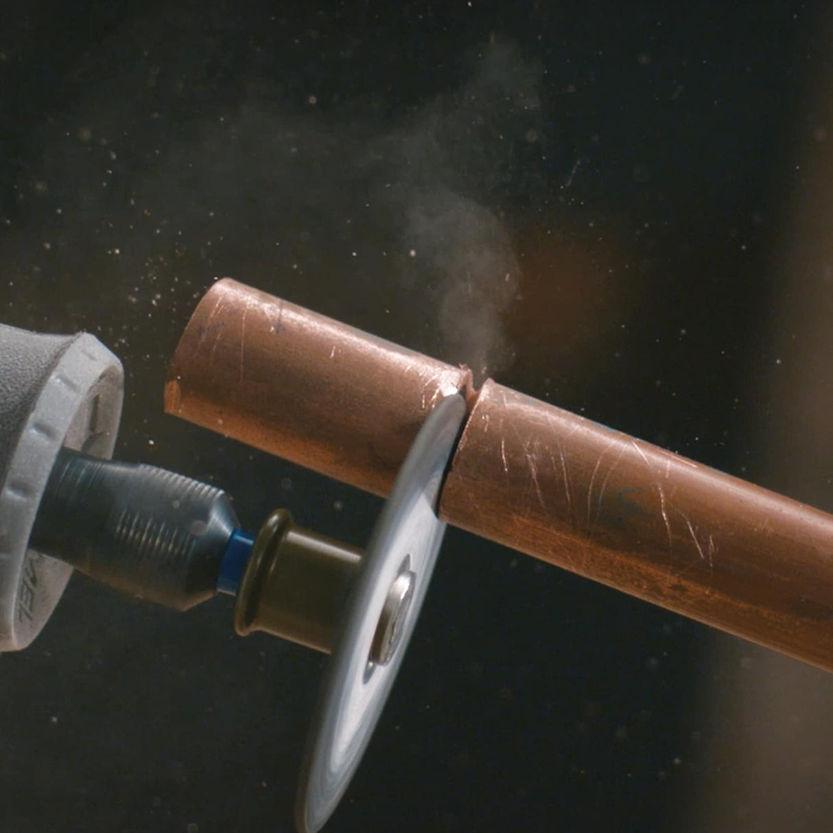 11-Piece Set Cutting Accessory Kit EZ728-01