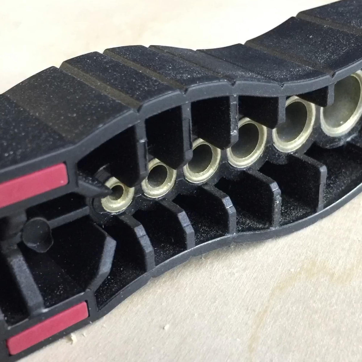 Handheld Drill Guide - Drill Block with V-Groove and 6 Drill Bit Sizes - Accurate Alignment for Cylindrical Stock - Perfect for DIY Projects 13120103