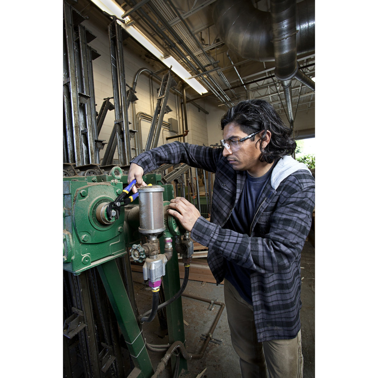 GrooveLock 8-in Plumbing Tongue and Groove Pliers 1967783