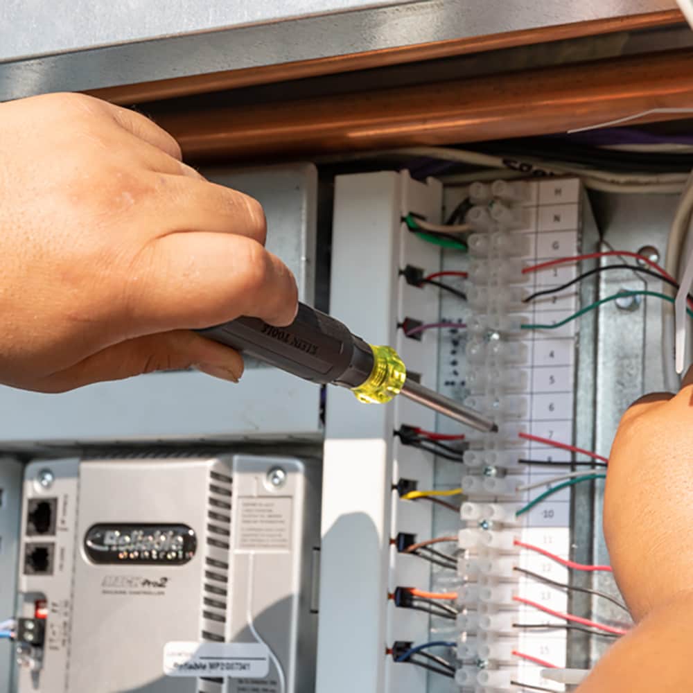 27-Piece Bi-material Handle Multi-bit Multi Tool Screwdriver 32327R