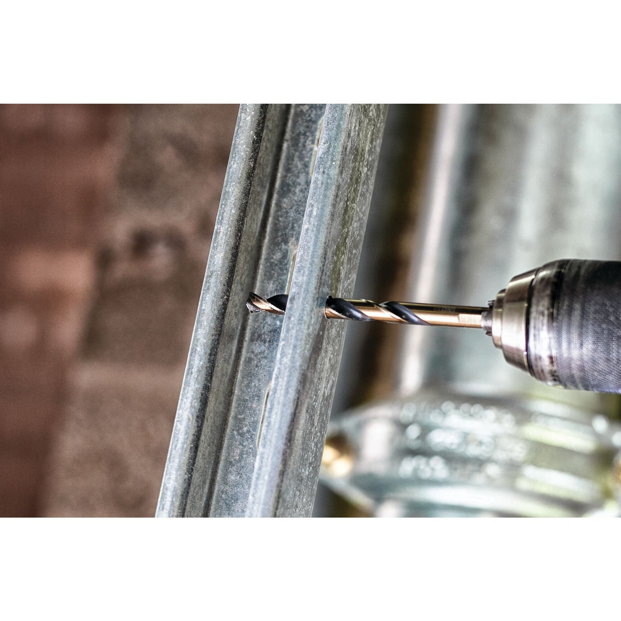 9/16-in x 6-in Black and Gold Coated Hss Jobber Length Twist Drill Bit DW1620 G