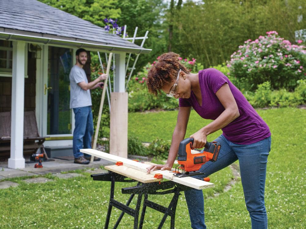 20-volt Max Variable Speed Keyless Cordless Jigsaw (Bare Tool) BDCJS20B