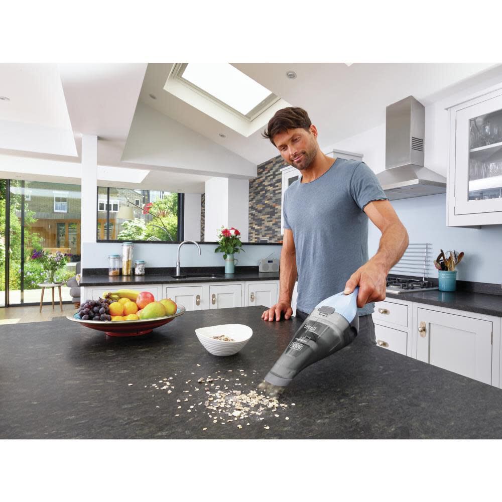 Quick Clean 7.2V Cordless Handheld Vacuum HNVC215B12