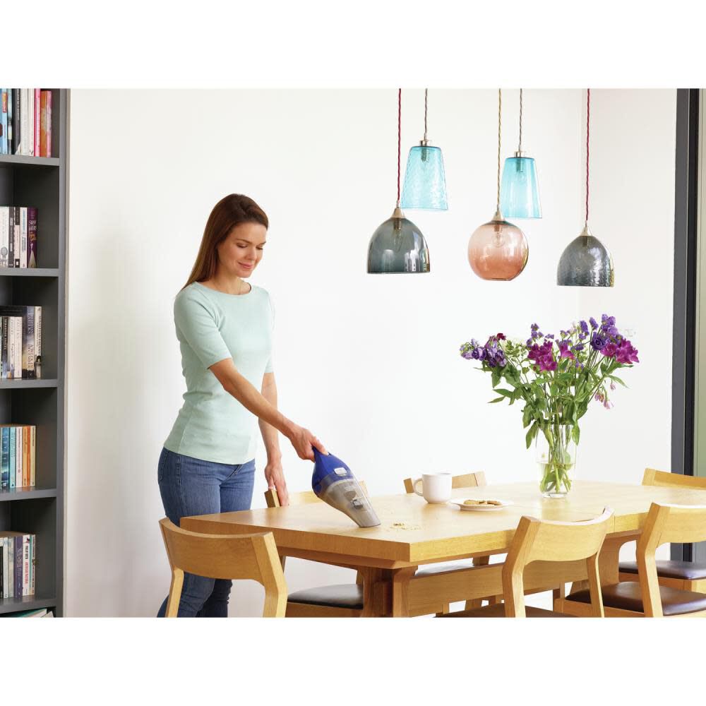 QuickClean Handheld Vacuum HNVC115J22