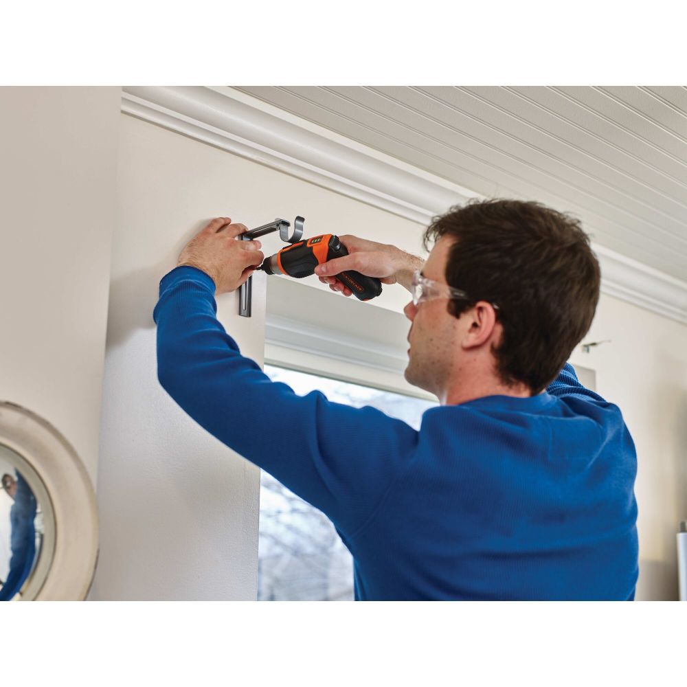 4-Volt Max 1/4-in Cordless Screwdriver (1-Battery Included and Charger Included) BDCS40BI