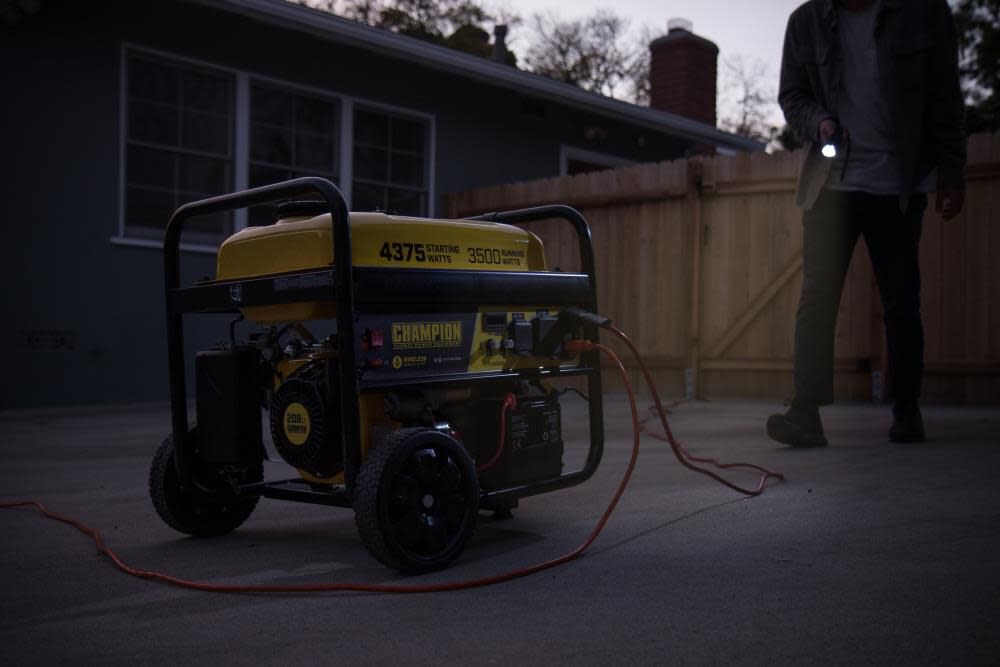 3500 Watt RV Ready Portable Generator with Wireless Remote Start CARB 100554