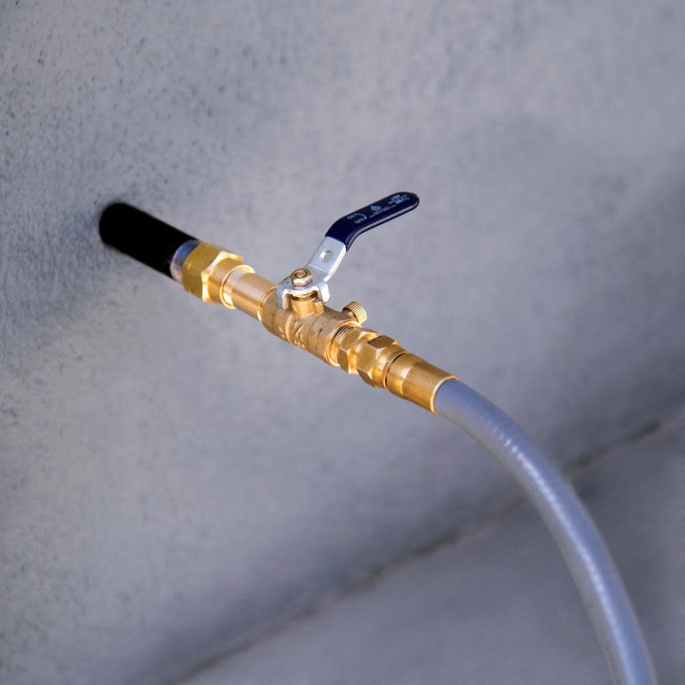 Tri Fuel Portable Generator 6500 Watt with CO Shield & Electric Start 201169