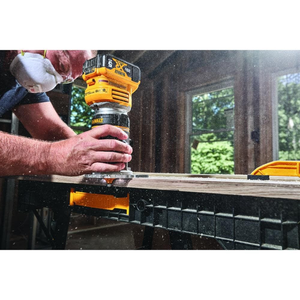 XR 1/4-in Variable Speed Brushless Fixed Cordless Router (Bare Tool) DCW600B