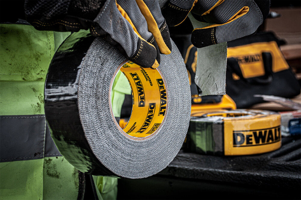 Ultra Tough Duct Tape 1.88in x 30yd Black Case of 18 Rolls 2X30DEWALT18C