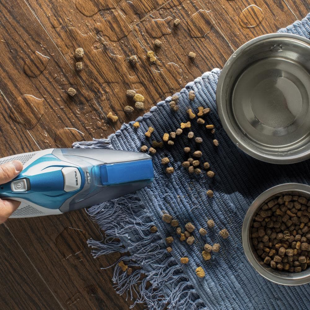 16V QuickFlip Wet/Dry Handheld Vacuum Kit BD30225