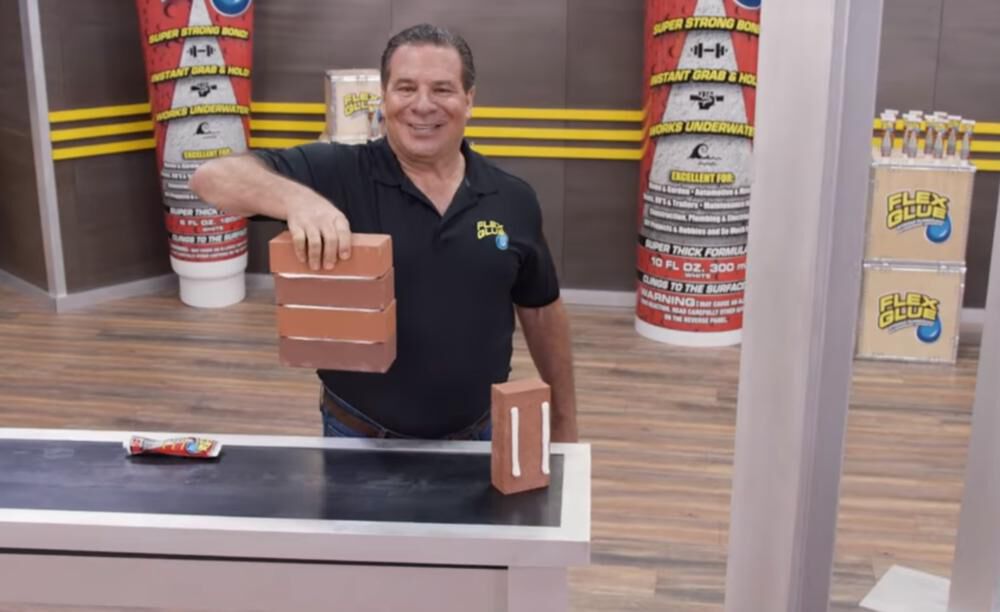 6 oz Flex Glue Rubberized Waterproof Adhesive - White GFSTANR06