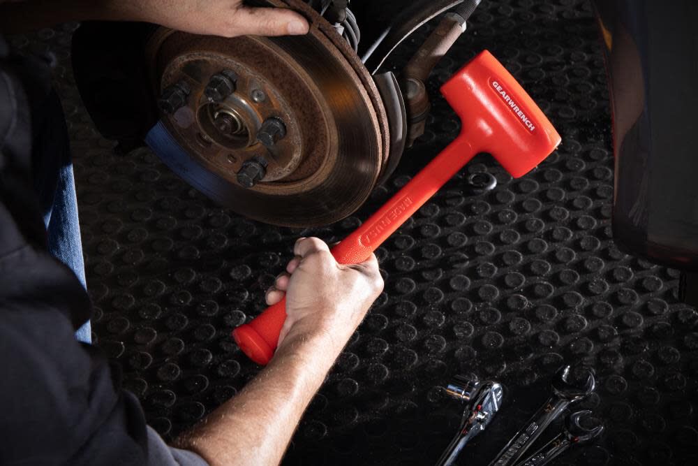 Dead Blow Hammer One-Piece Standard Head 29 oz 69-533G