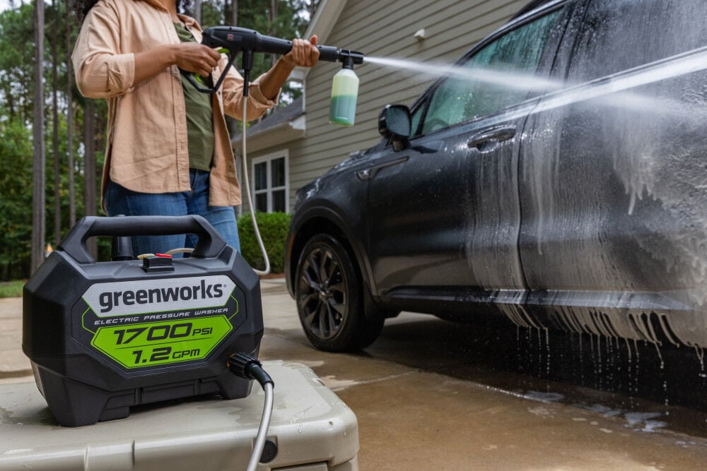 1700 PSI Electric Pressure Washer 5103902