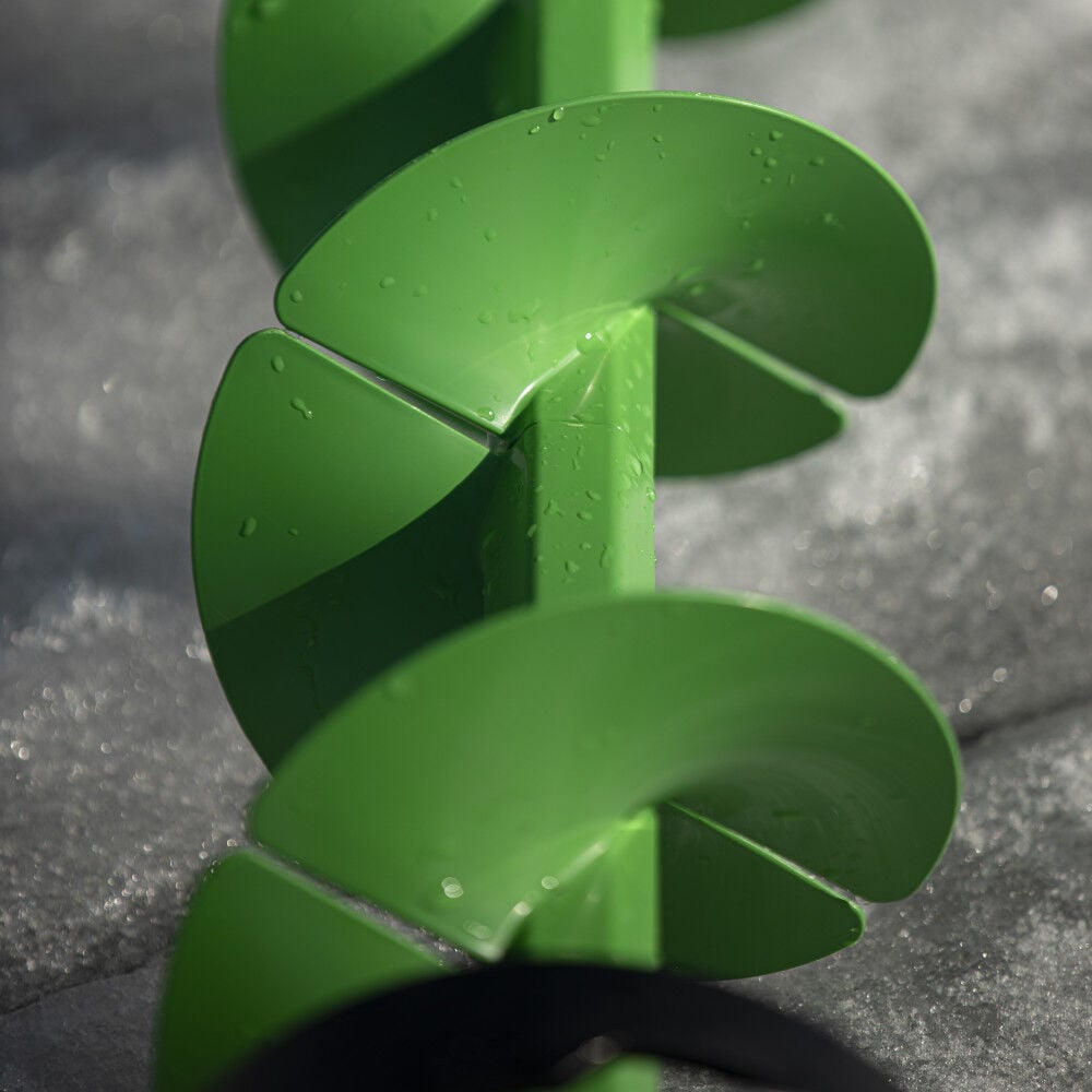 Ice Auger Alpha Poly 10in Kit with Two Batteries 59400