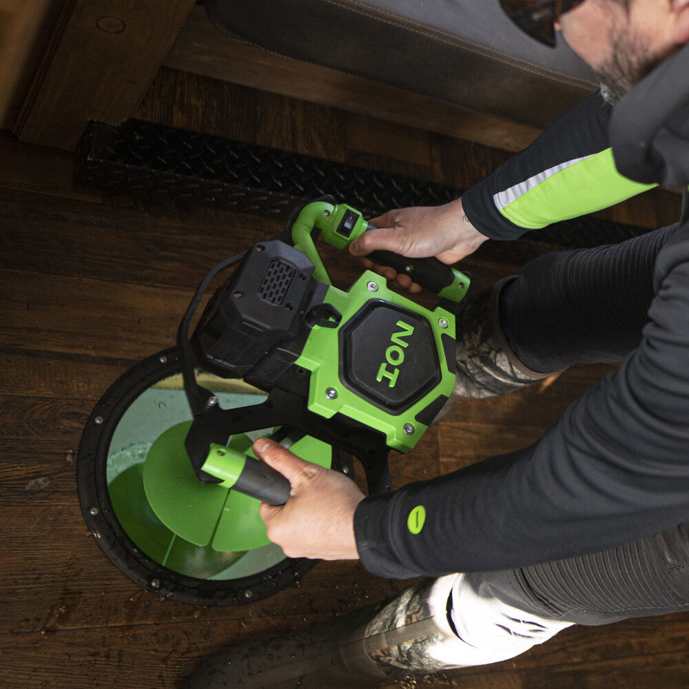 Ice Auger Alpha Poly 10in Kit with Two Batteries 59400