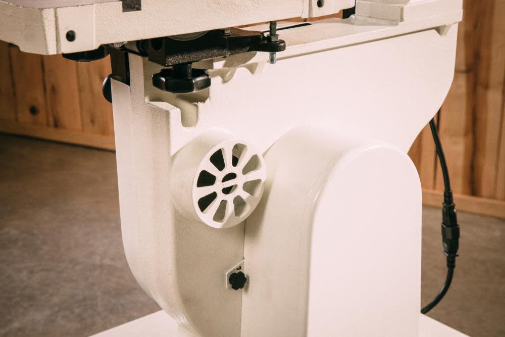 13.5-in 20-Amp Stationary Band Saw 708115K