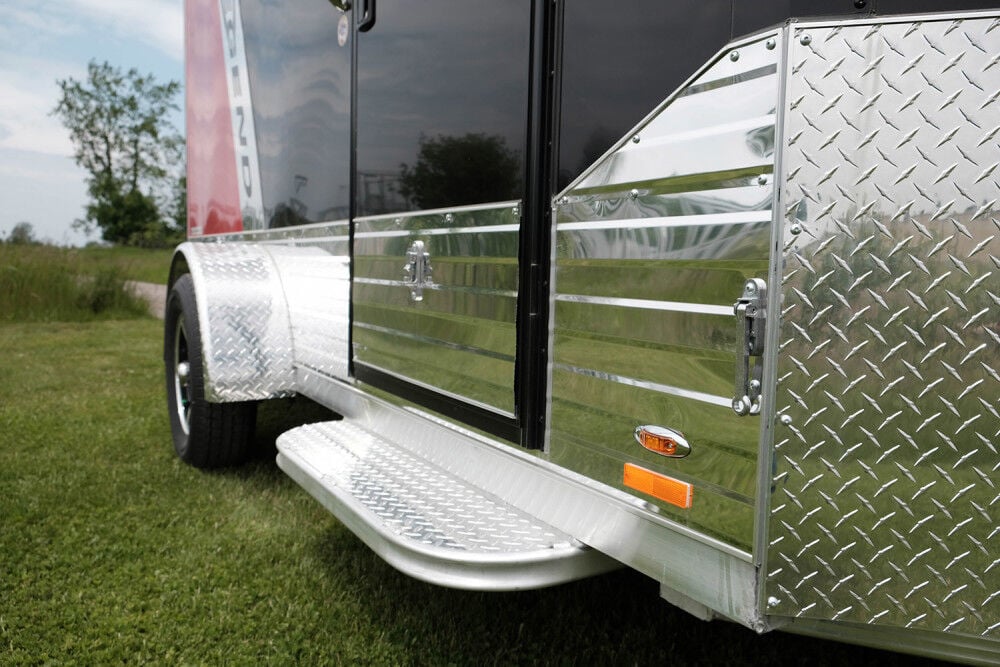 15ft Legend Deluxe Aluminum Single Axle Enclosed Trailer 7X15DVNSA30