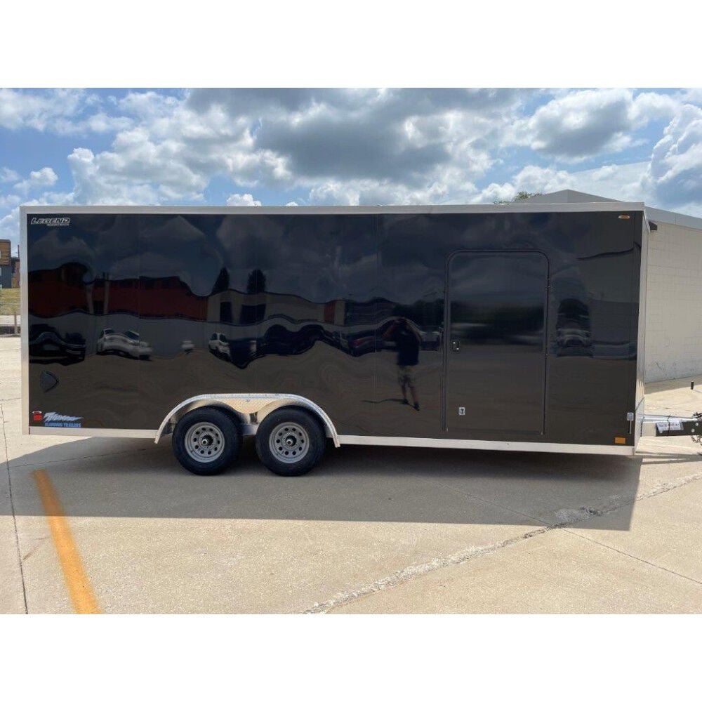22ft TV Thunder V-Nose 6-Bolt Tandem Axle Enclosed Trailer 8.5X22TVTA52