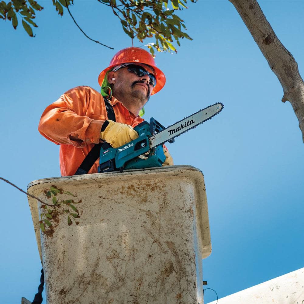 40V max XGT Cordless 12in Top Handle Chain Saw Kit GCU01M1