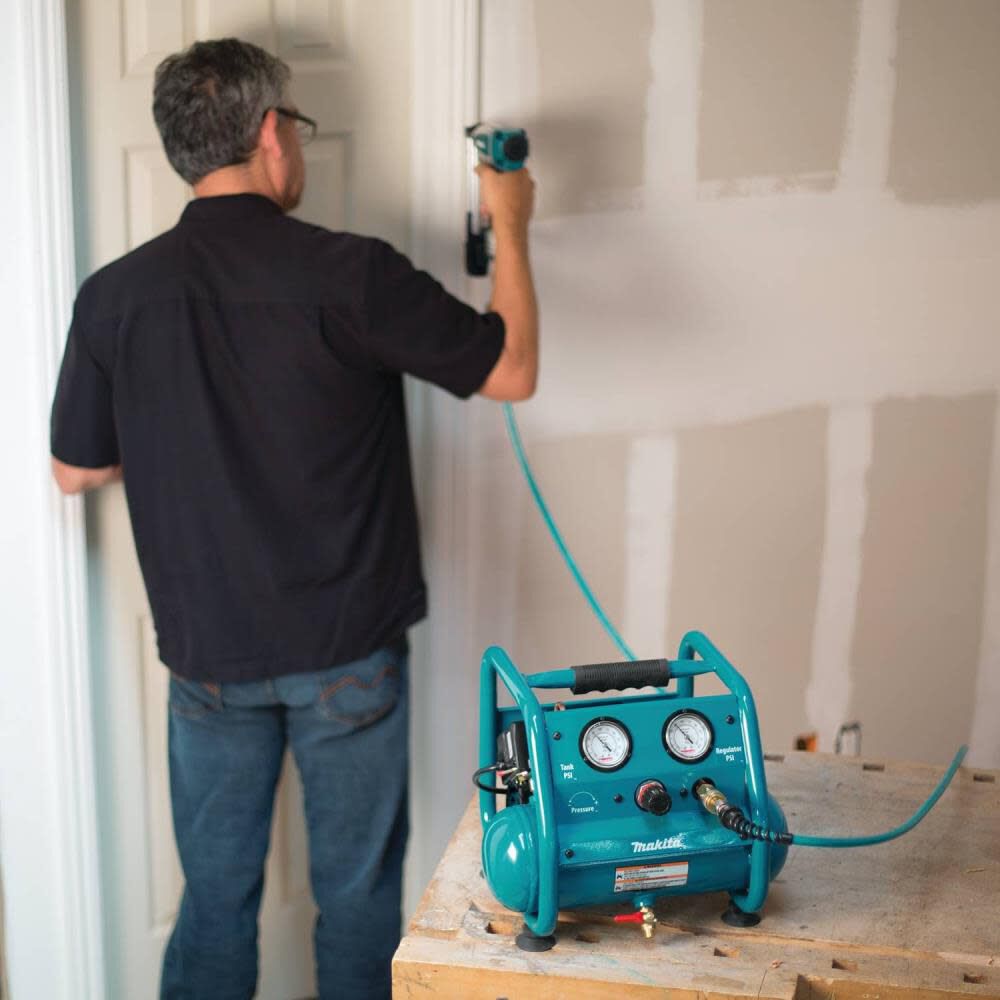 Compact Air Compressor AC001