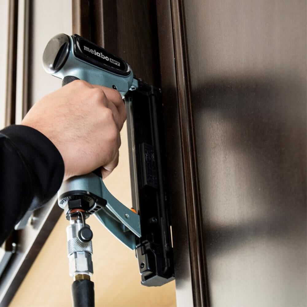 1.375-in 23-Gauge Pneumatic Pin Nailer NP35AM