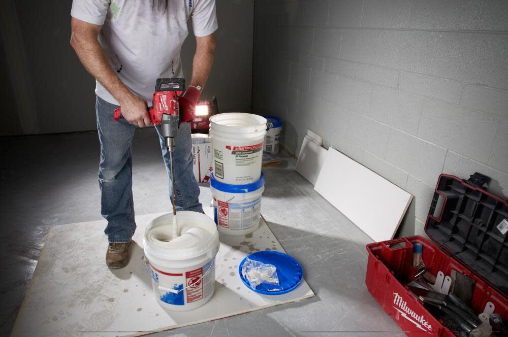 M18 FUEL Mud Mixer with 180 Handle Kit 2810-22