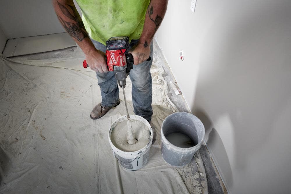 M18 FUEL Mud Mixer with 180 Handle Kit 2810-22