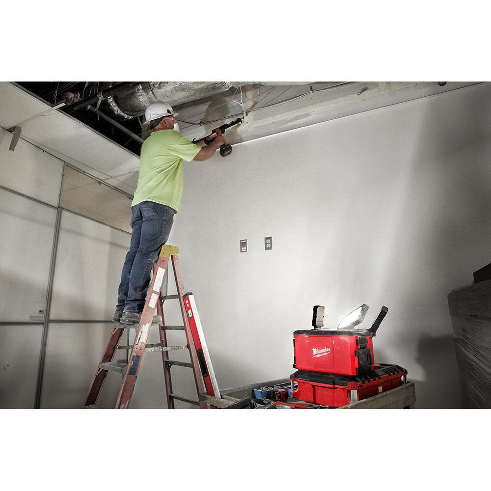 M18 PACKOUT Light/Charger (Bare Tool) 2357-20