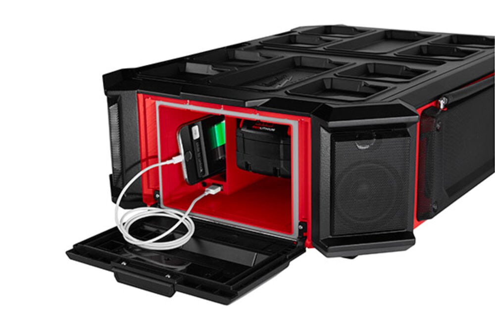 M18 PACKOUT Radio + Charger with M18 2.0Ah Battery Bundle 2950-20BAT