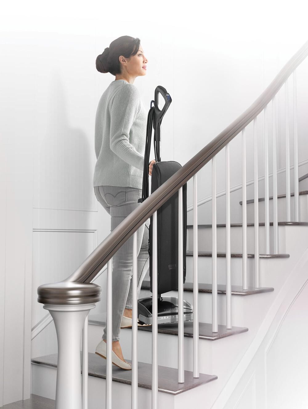 Elevate Control Vacuum for Carpeted Floors UK30100PC