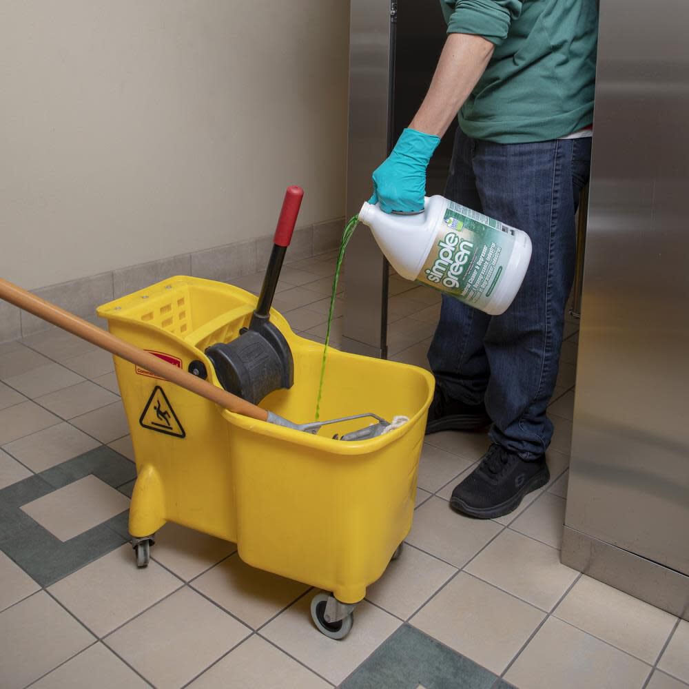 Industrial Cleaner and Degreaser 1 Gallon 2.7102E+12