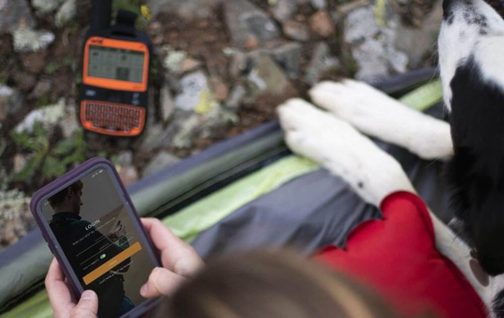 X 2 Way Satellite Messaging GPS Device with Bluetooth SPOT-HD-X-B