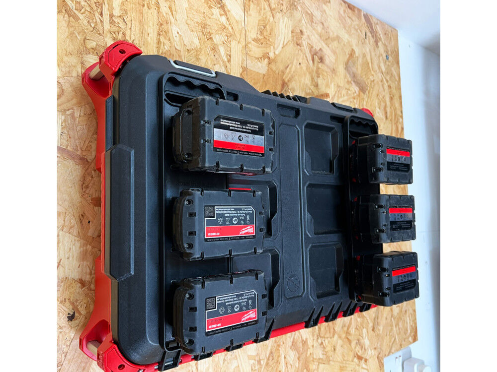 Battery Board with Handle and Feet for Milwaukee Black BD-MW18-HF-1