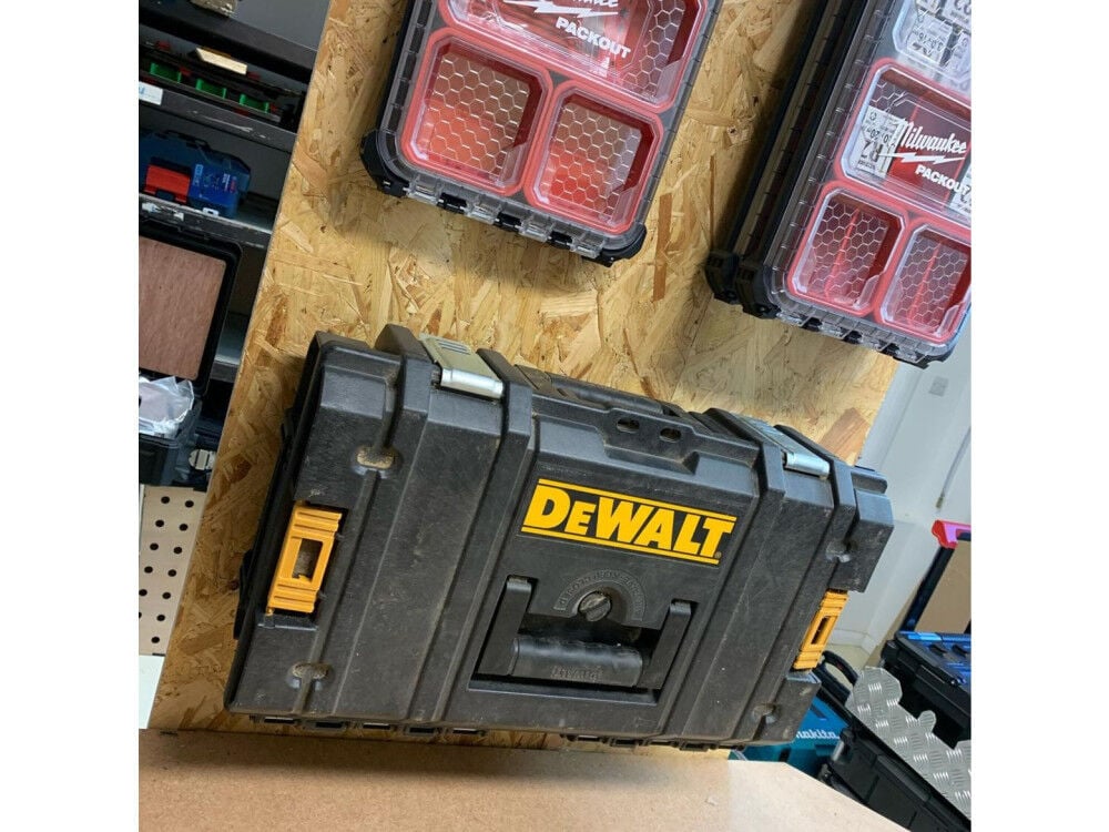 Cleat 'n' Feet Mounting Cleats 6pk Red OM-CL-RED-6