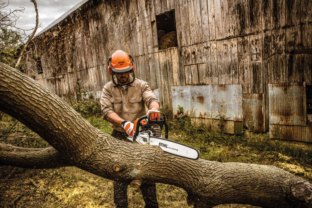 25 Inch Bar Gasoline Rear Handle Chainsaw 1140 200 0643