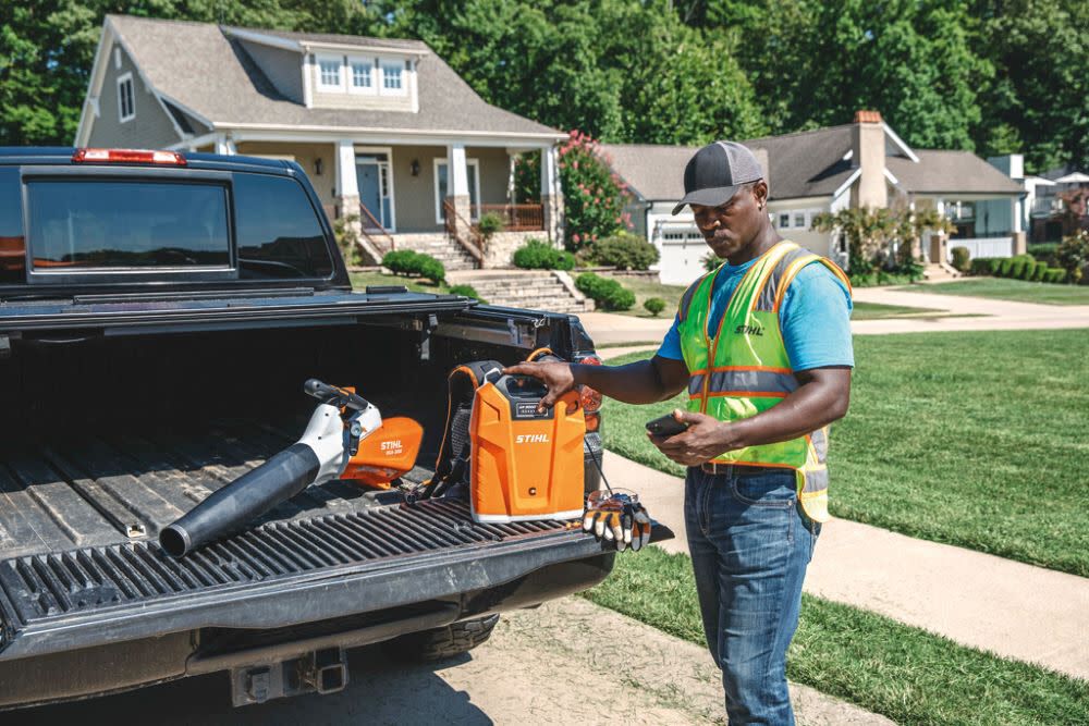 BGA 200 550 CFM 21N Cordless Handheld Blower (Bare Tool) BA01 011 5901 US