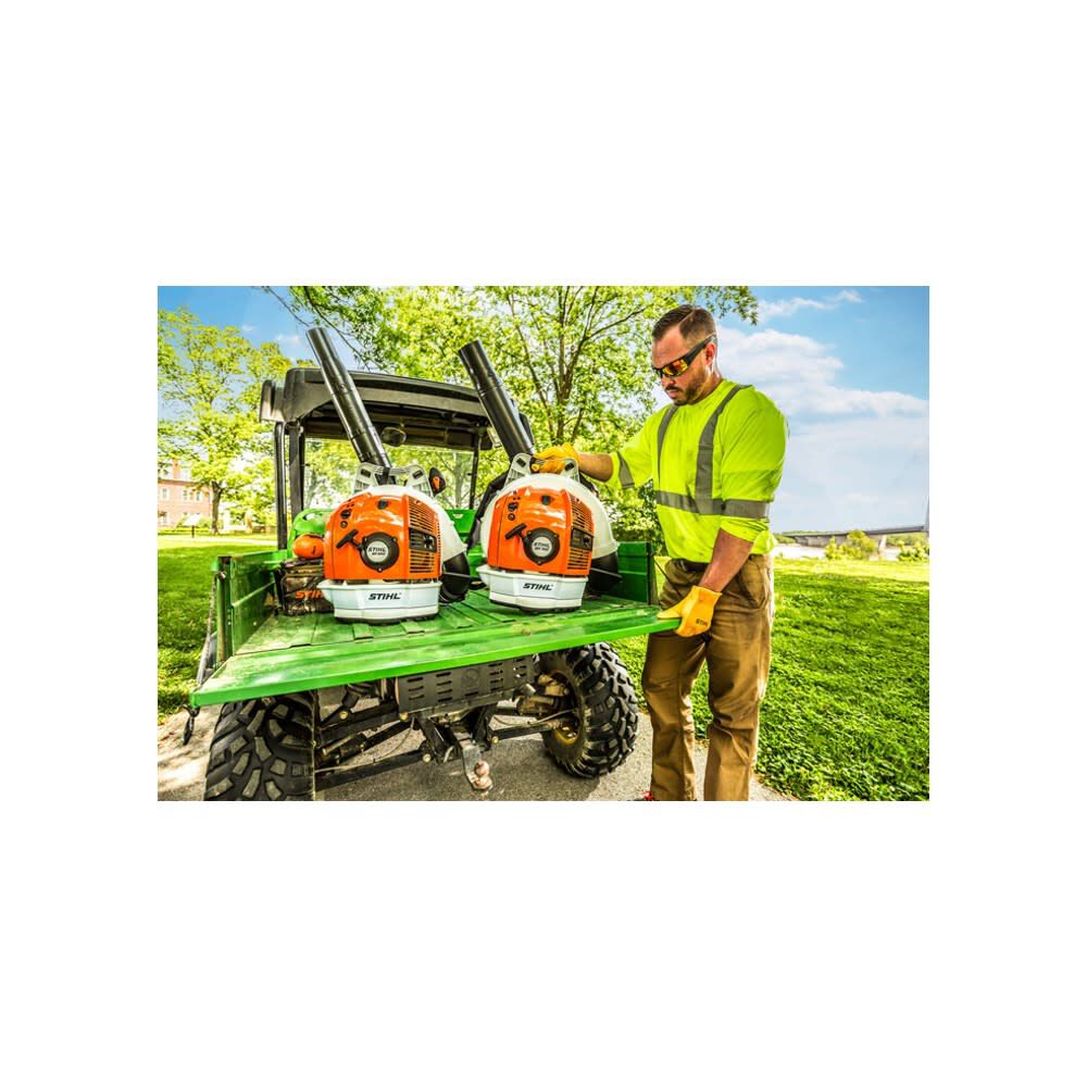 BR600 Gas-Powered Magnum Backpack Blower 4282 011 1632 US