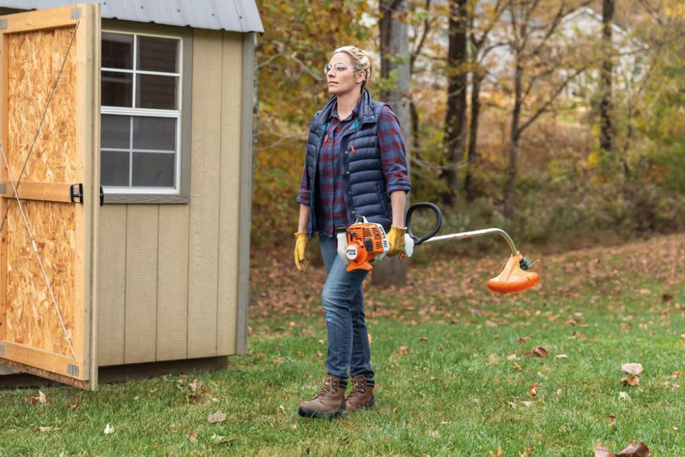 FS 38 27.2cc Curved Shaft Trimmer 4140 012 2327 US