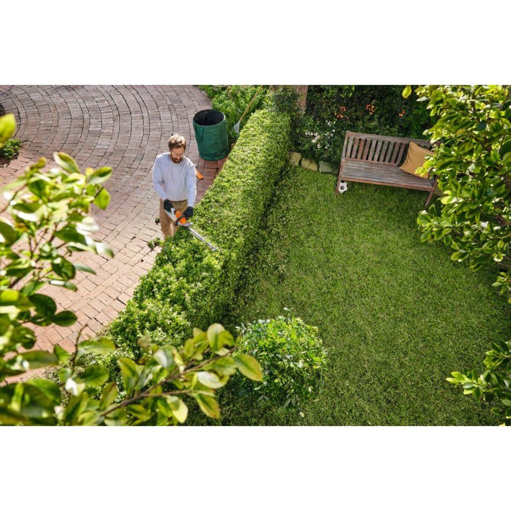 HSA 40 20 Inch Double-Side Blade Battery Hedge Trimmer Cordless Kit HA08 011 3529 US