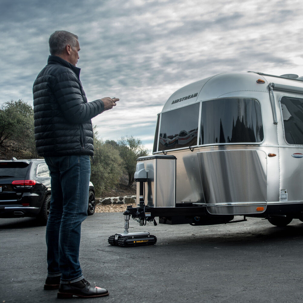 RVR9 9000 lbs Remote Controlled Trailer Mover TVRVR9