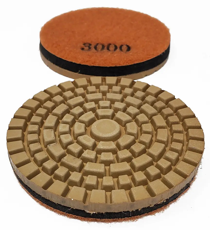 3″ Dry Resin Floor Pad – 3mm Thick – 3000 Girt