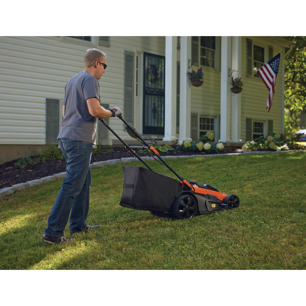 40-volt Max 20-in Cordless Push Lawn Mower 2 Ah (2-Batteries and Charger Included) CM2043C