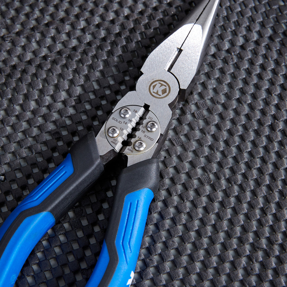 8-in Electrical Lineman Pliers with Wire Cutter KBSWT16