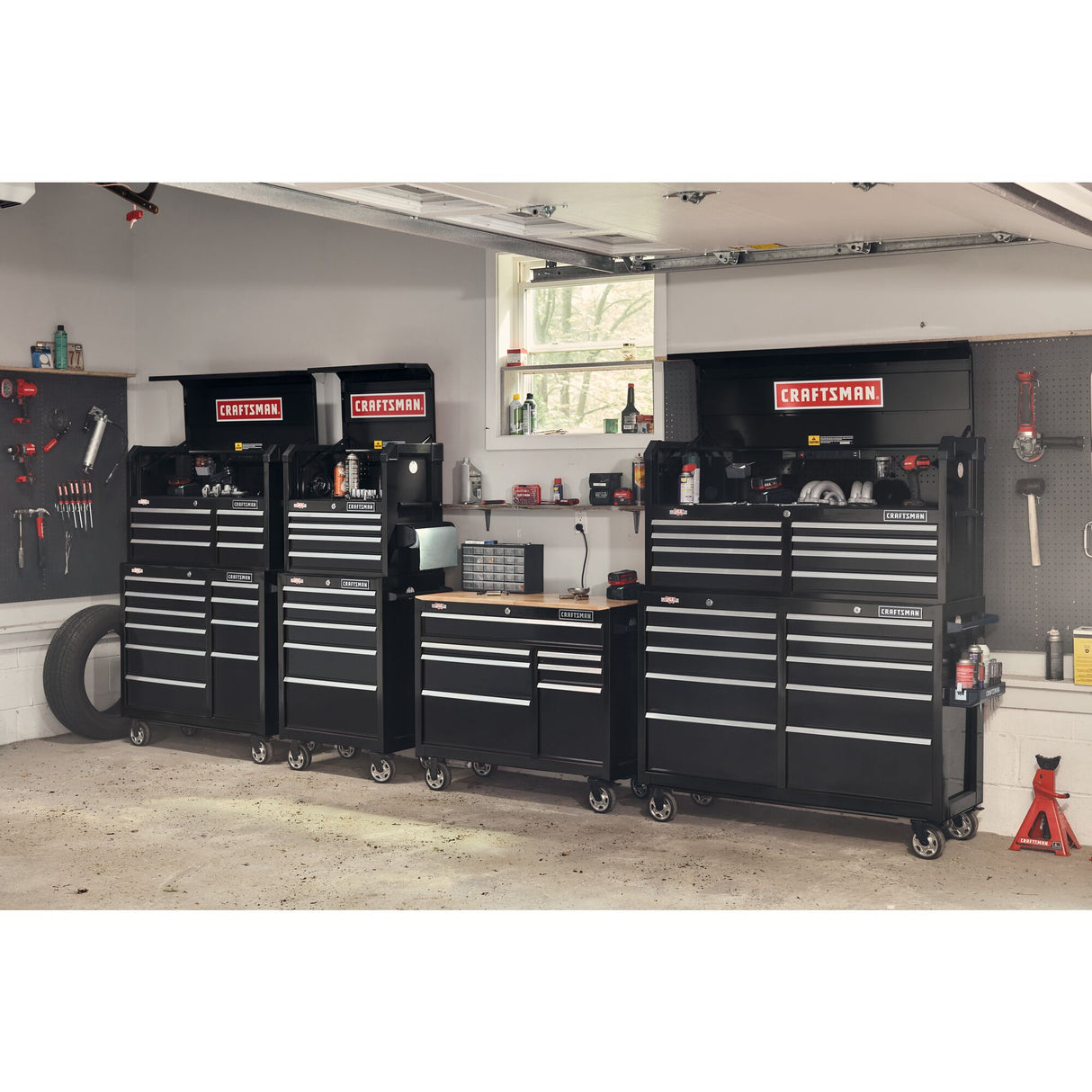 2000 Series 51.5-in W x 24.7-in H 8-Drawer Steel Tool Chest (Black) CMST98272BK