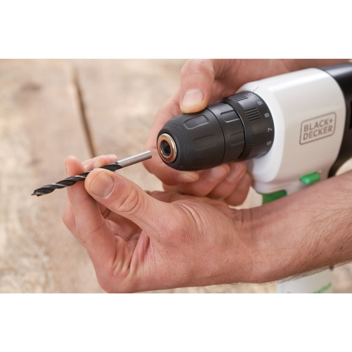 Reviva 12-volt Max 3/8-in Keyless Right Angle Cordless Drill (Charger Included) REVCDD12C