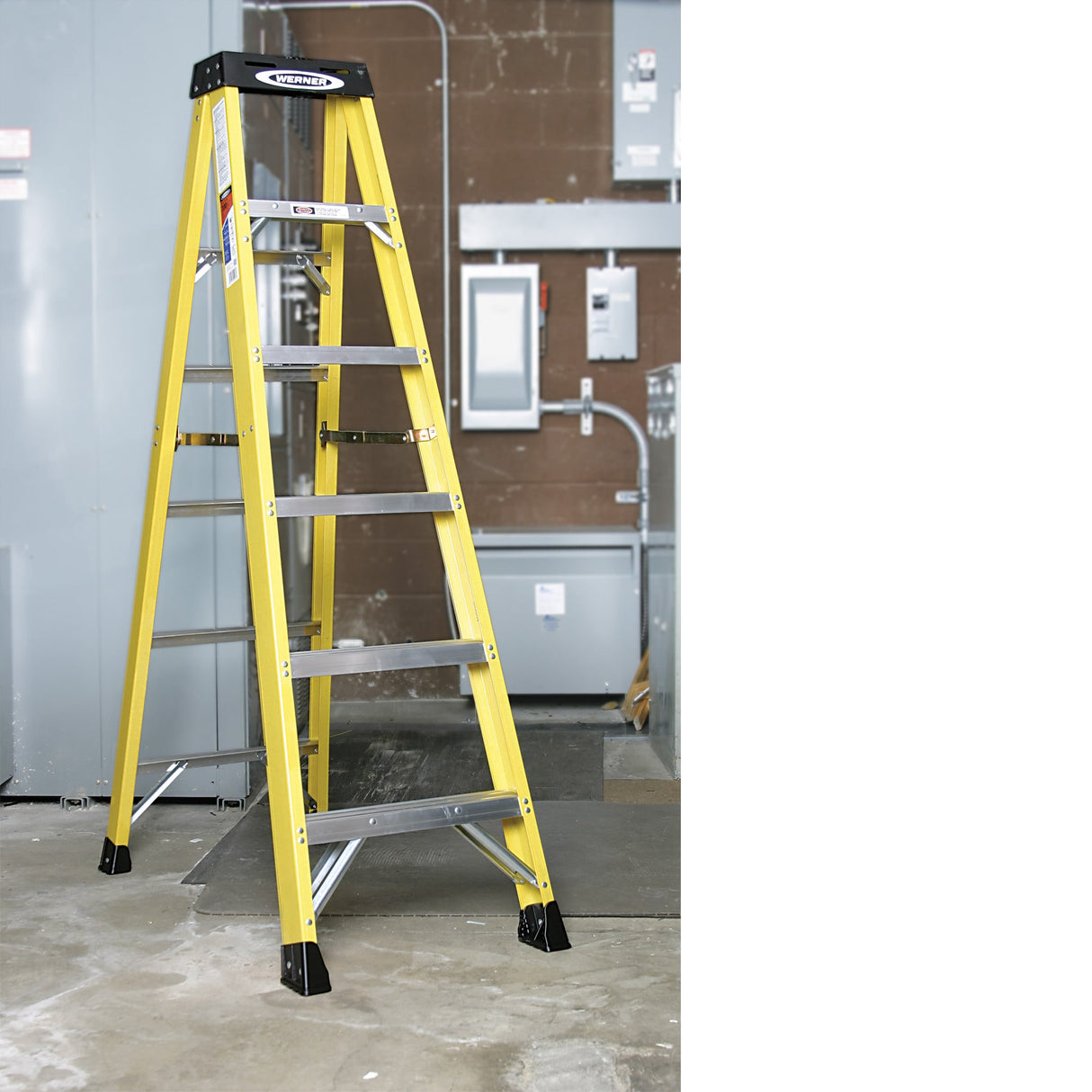 6100 10-ft Fiberglass Type 1A-300-lb Load Capacity Step Ladder 6110