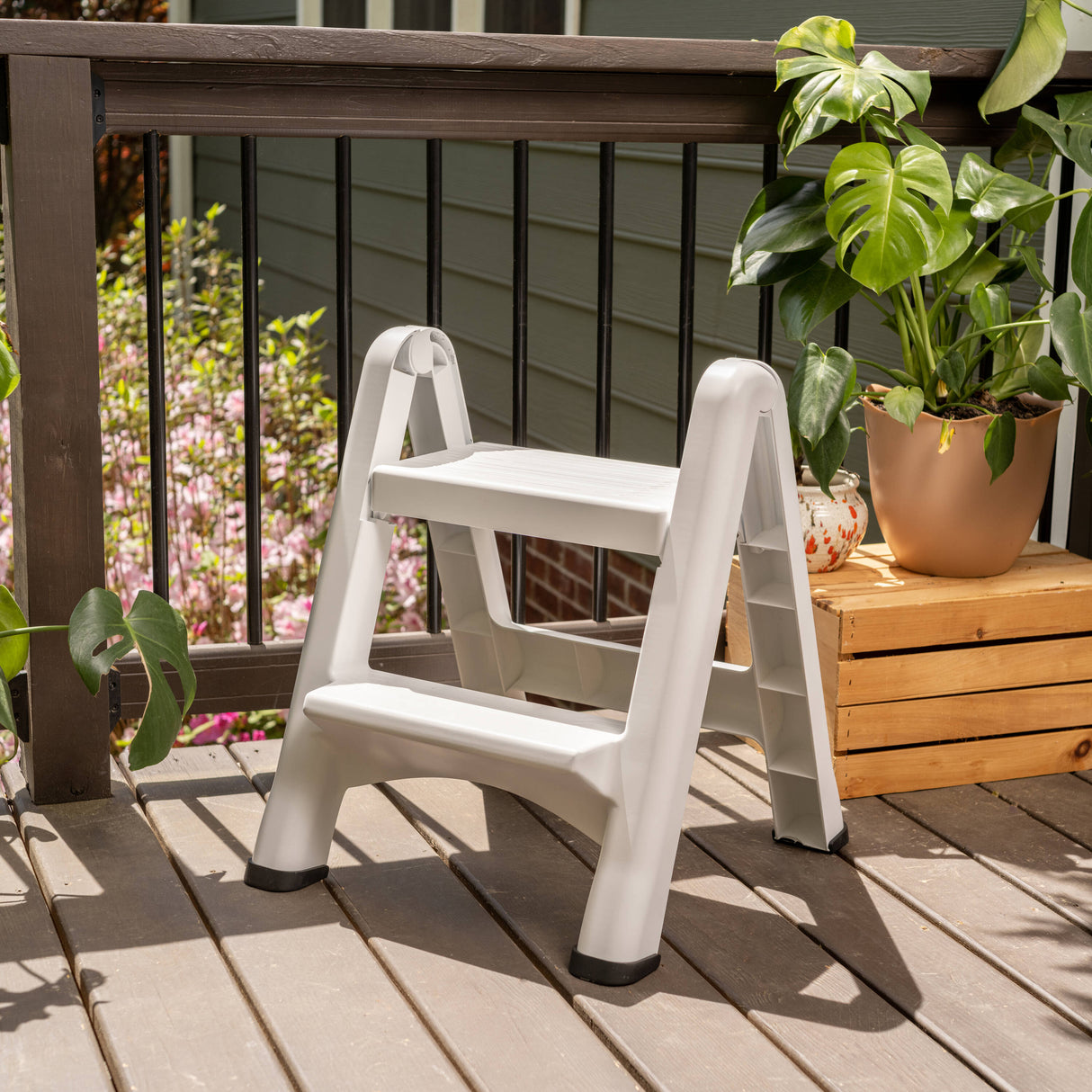 2-Step 300-lb Capacity White Plastic Foldable Step Stool 59001