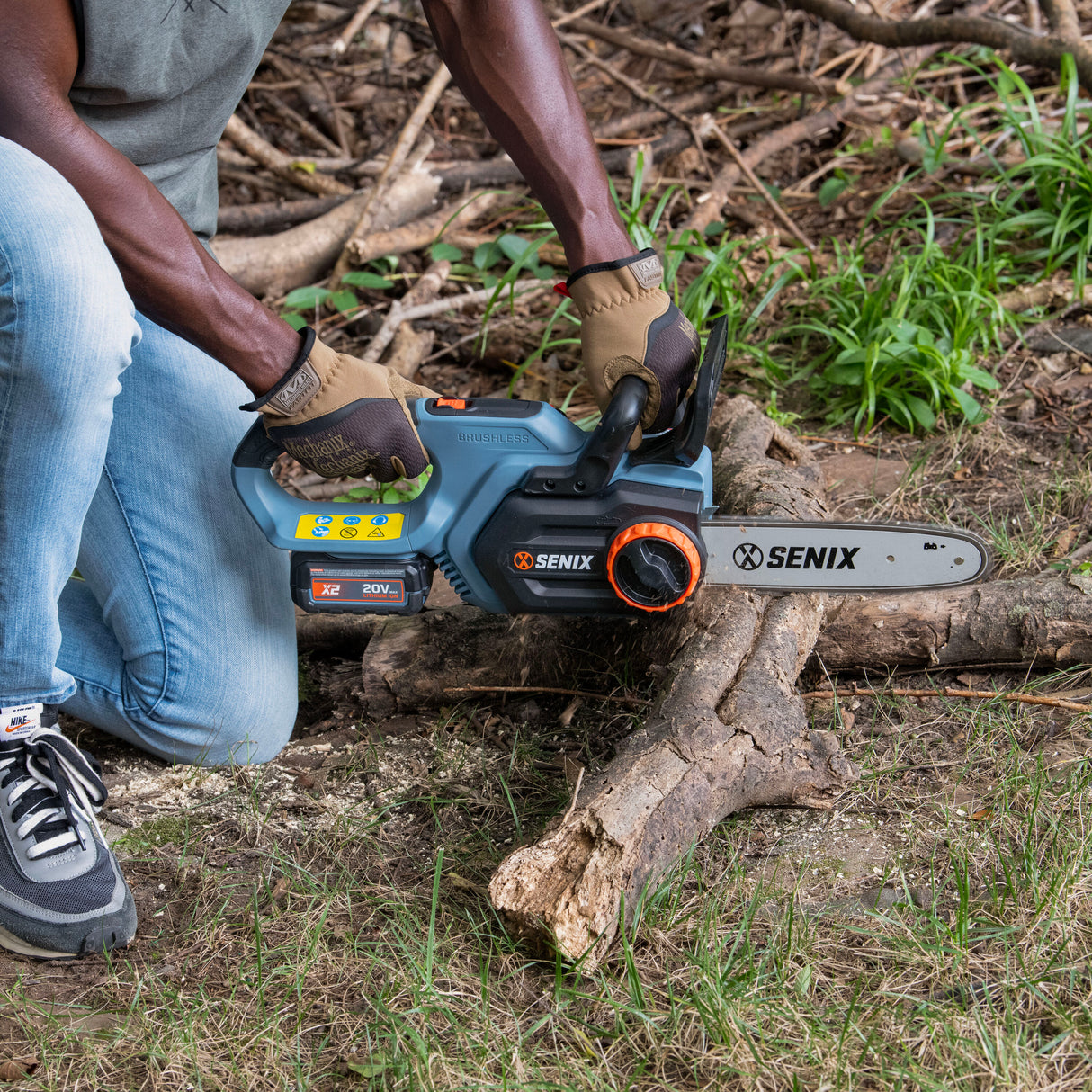 X2 20-volt Max 10-in Brushless Battery 4 Ah Chainsaw (Battery and Charger Not Included) CSX2-M-0