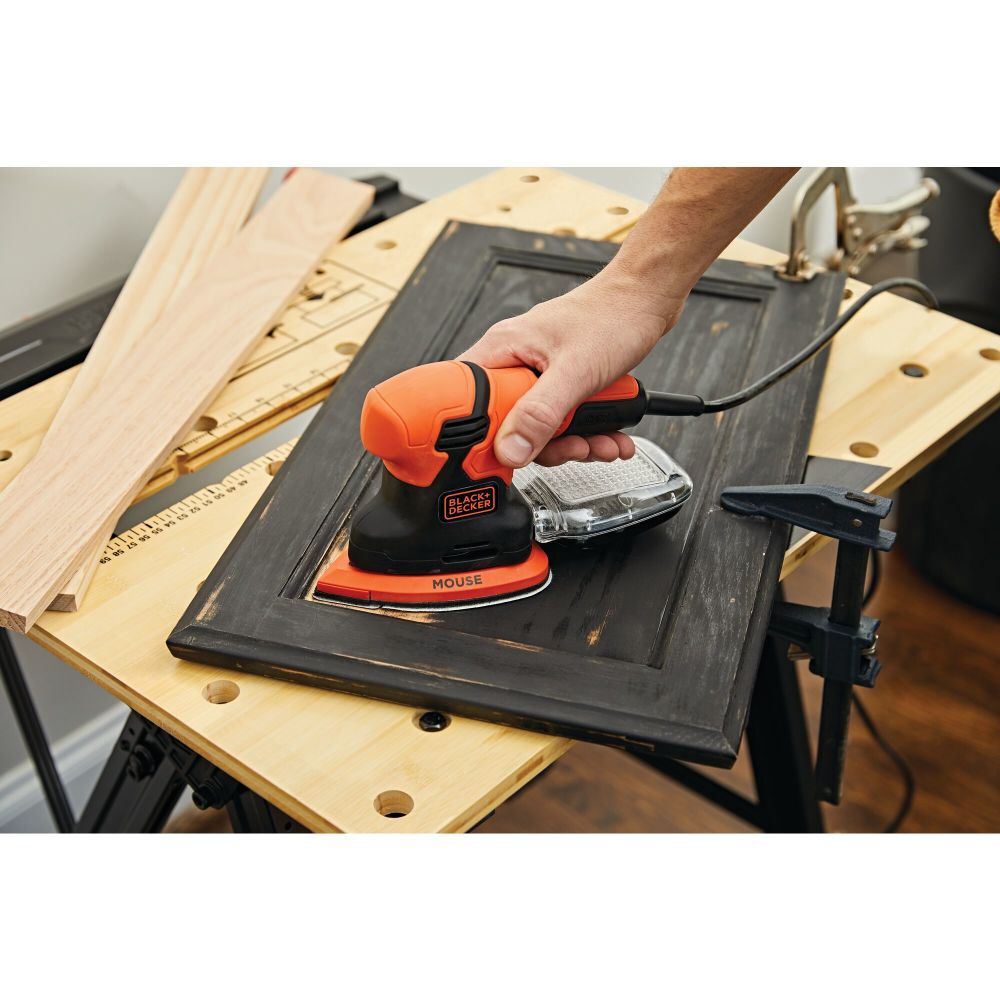 Mouse 1.2 Amp Electric Detail Sander BDEMS200C